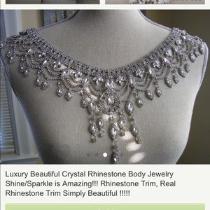 Beautiful shoulder necklace